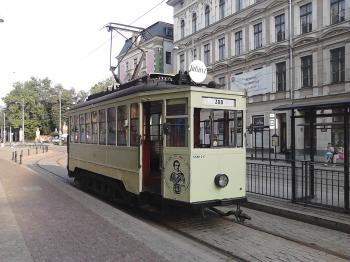 File:Old tram in Wroclaw 02.jpg - Wikimedia Commons