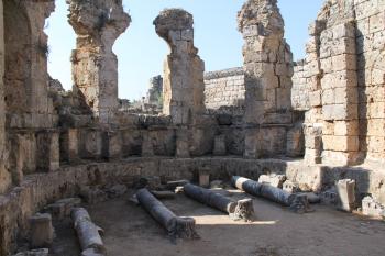 ancient ruins « wise monkeys abroad