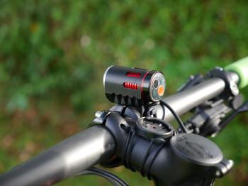Test: Angry Light 1800 lumen LED forlygte | CykelStart.dk