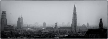 File:Skyline antwerp with Big 3.jpg - Wikimedia Commons