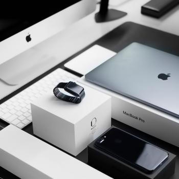 Mac-Warehouse | Certified Preloved™ Distributor
