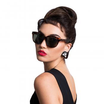 Amazon.com: Audrey Hepburn Breakfast at Tiffany's Sunglasses ...