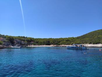 Azure sea in Croaita