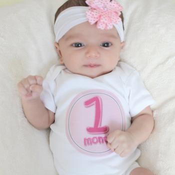 1 Month Old Baby - New Kids Center