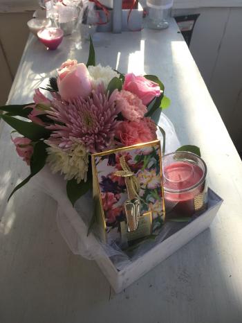 Florist in Sunderland - Laurel's Flower Boutique