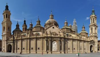 File:Basilica del Pilar wideangle.jpg - Wikimedia Commons