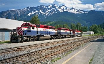 File:BC Rail 759 (SD40-2) 756 (SD40-2) 4642 (Dash 9-44CW) at ...