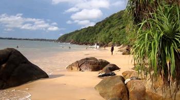 Jungle Beach - Sri Lanka - YouTube