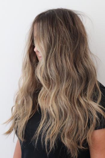 Beach Waves Tutorial | NBR Hair Extensions | DKW Styling