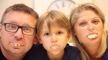Beautiful Family - Fun Feeth Toys - YouTube