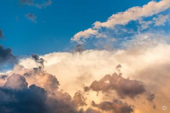 Beautiful Sky and Clouds Background - High-quality Free Backgrounds