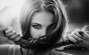 Beauty In Black And White Wallpaper: Desktop HD Wallpaper - Download ...