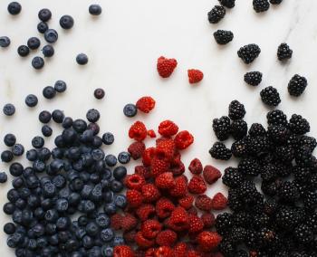 Summer Berry Pie – A Cozy Kitchen