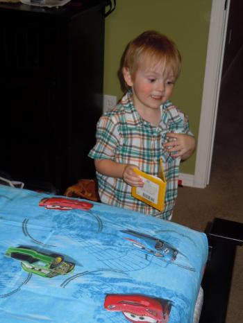 The Salisbury Family: Hunter's Big Boy Bed