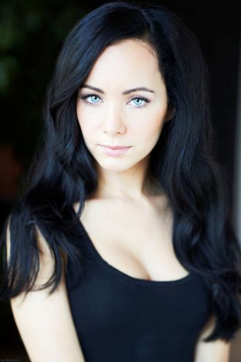 Chapter 9: Annabelle Entwhistle- Belle was a pretty petite, black ...