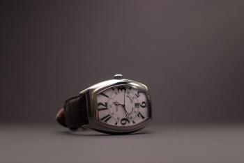 Black Leather Strap Silver Rectangular Analog Watch