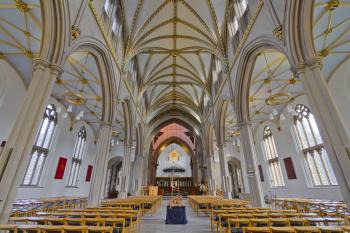 File:Blackburn Cathedral HDR (8412074986).jpg - Wikimedia Commons