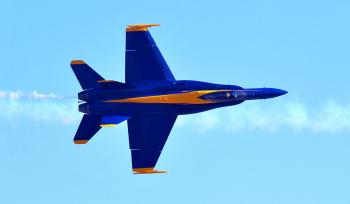 Blue Angel In 7.5G Min Radius Turn + Sneak Pass, 2015 - YouTube