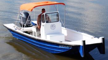 Small Boats – LUMCON Website