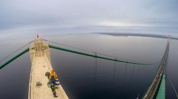 This Rare 3D View of the Top of Mackinac Bridge Using Google Maps ...