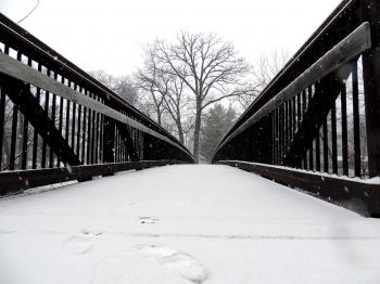 Footprints of the photographer on the walking bridge over Squaw ...