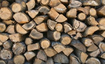 File:Stack of firewood.jpg - Wikimedia Commons