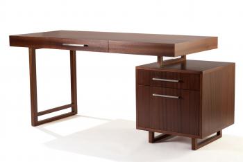 Wood Office Desk Added for Extra Comfort in Finishing Project ...