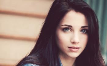 brunette girl blue eyes she's so beautiful!!! | Polyvore or other ...