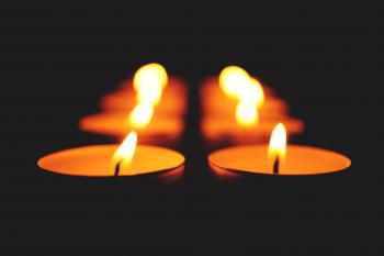 Woman Gets Burns on Face From Candle | POPSUGAR Home