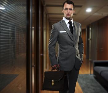 Businessman-in-a-hallway-000021908295_Full - Roseberry Tailoring