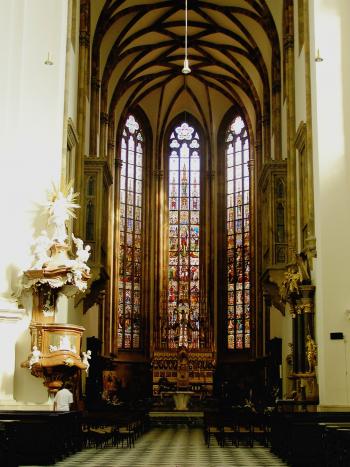File:Cathedral of Saints Peter and Paul in Brno beentree.jpg ...