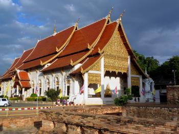 Chedi Luang  Temple