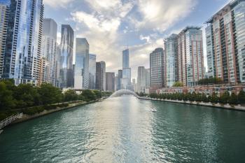 1-Day Chicago City Landmarks Tour - TakeTours