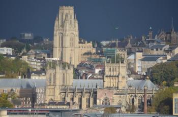 File:Bristol Cityscape 2.jpg - Wikimedia Commons