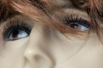 Closeup on mannequin head - test shot
