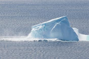 Collapsing Iceberg