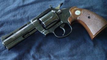 Colt diamondback HD close up - YouTube