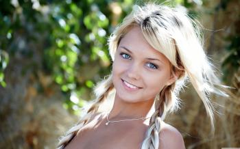 Cute Blonde ❤ 4K HD Desktop Wallpaper for 4K Ultra HD TV • Wide ...