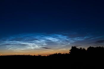 Seek Out the Ghostly Blue Light of Noctilucent Clouds this Summer ...