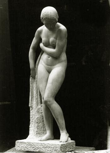 Desnudo de mujer por Enrique Pérez Comendador