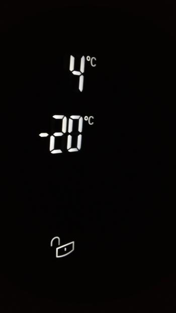 Digital Device Showing Negative 20 Degrees