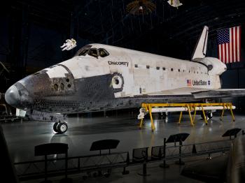 Space Shuttle Discovery
