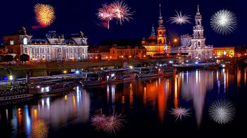 New Year's Eve In Dresden Wallpaper | Wallpaper Studio 10 | Tens of ...