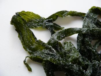 Dried and salted wakame seaweed