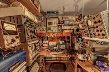 View my personal electronics lab - YouTube