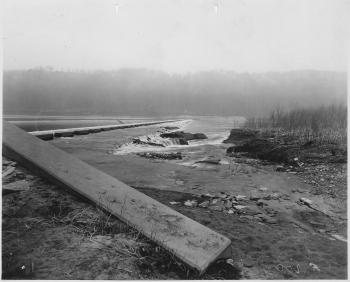 File:Photograph of erosion below Ogee Spillway, Dam No. 10 ...