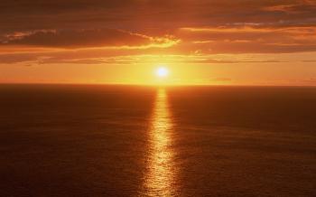 Evening sun path / 1920 x 1200 / Sunriseandsunset / Photography ...
