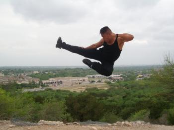 File:Dragon flying kick.JPG - Wikimedia Commons