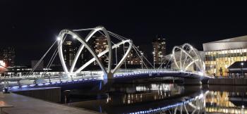 File:South Wharf Foot Bridge.jpg - Wikimedia Commons