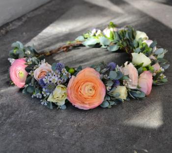 Fresh Flower Crown in West Hollywood, CA | Seed Floral